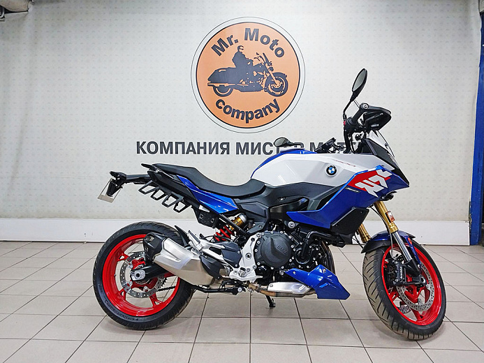 BMW F900XR