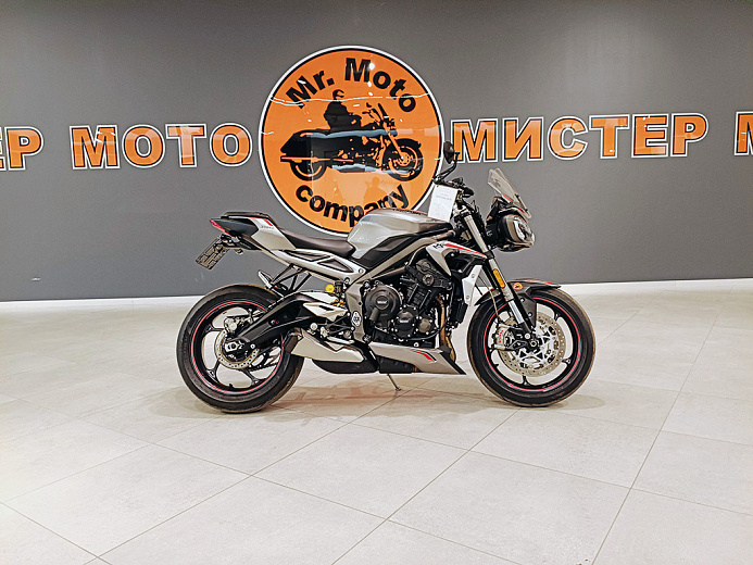 TRIUMPH STREET TRIPLE 765 RS