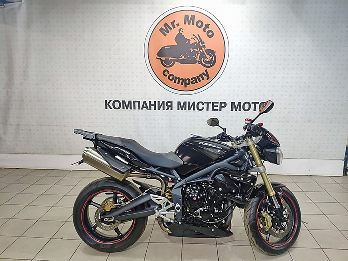 TRIUMPH STREETTRIPLE