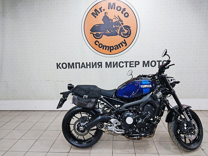 YAMAHA XSR900 ABS 