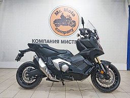 HONDA X-ADV750-2