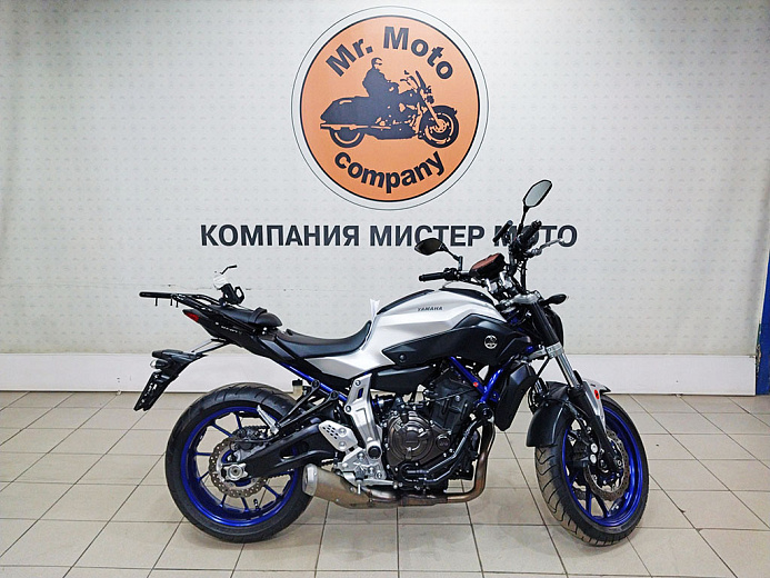 YAMAHA MT-07ABS