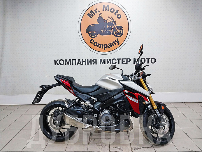SUZUKI GSX-S1000