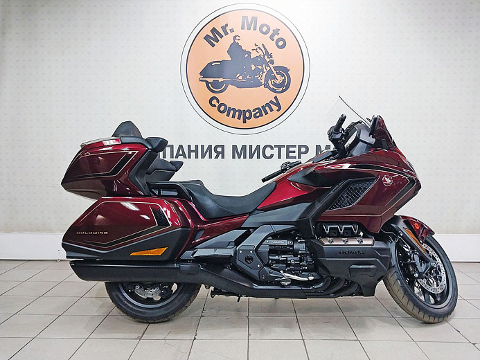 HONDA GL1800 GOLDWING TOUR