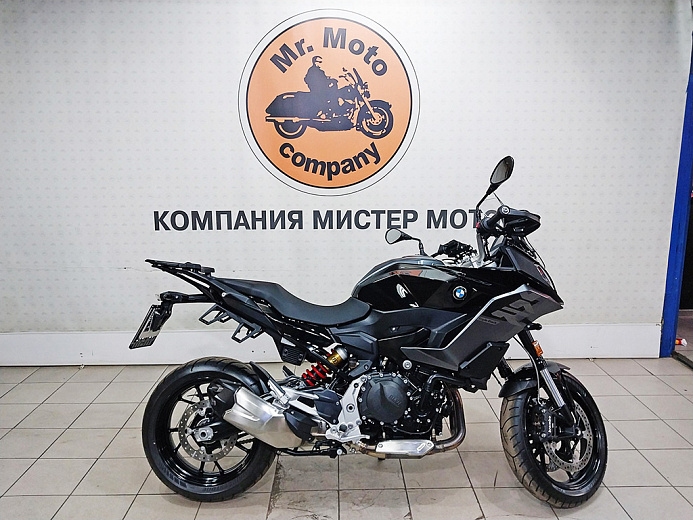 BMW F900XR