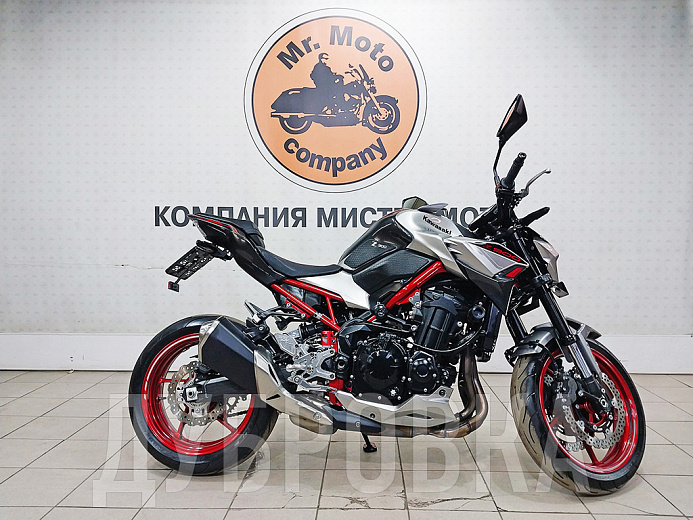 KAWASAKI Z900 ABS
