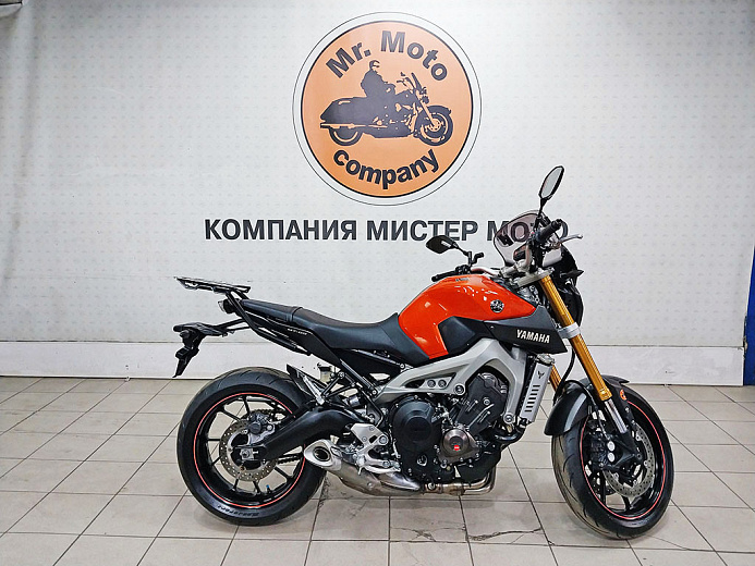 YAMAHA MT09