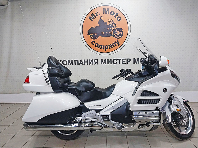 HONDA GL1800 GOLD WING