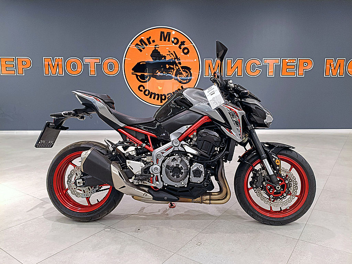 KAWASAKI Z900 ABS