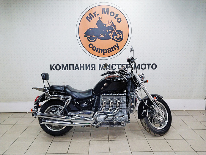 TRIUMPH ROCKET 3 