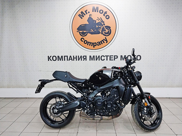 YAMAHA XSR900 ABS