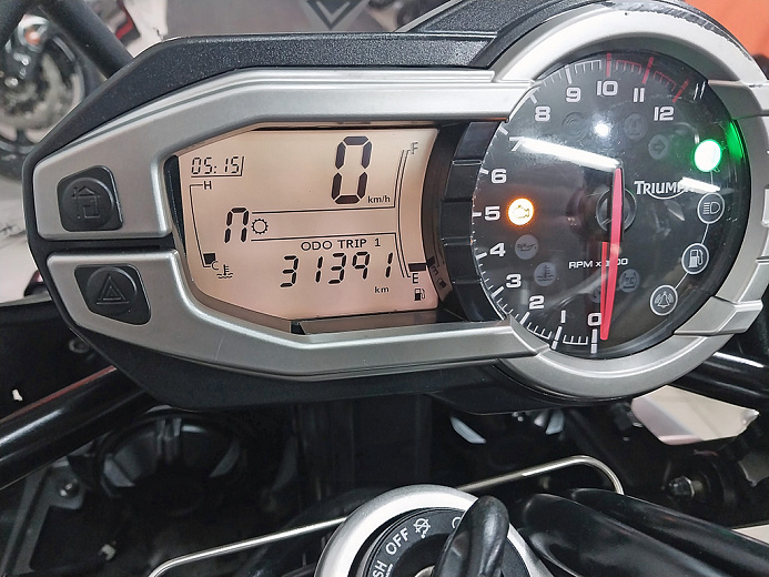 TRIUMPH TIGER EXPLORER ABS