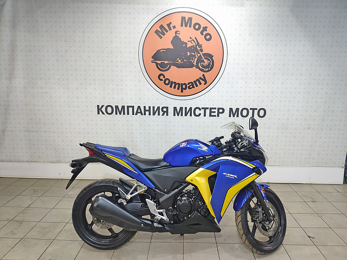 HONDA CBR250R