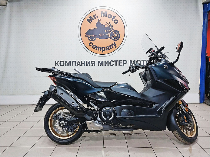 YAMAHA T-MAX560T