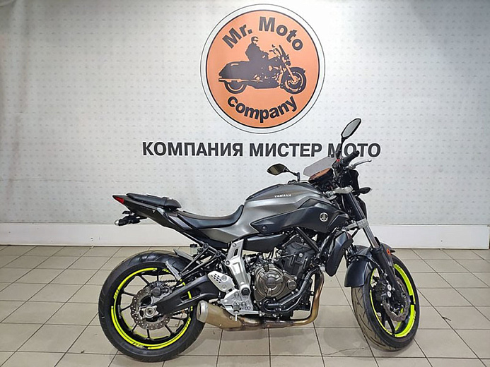 YAMAHA MT07