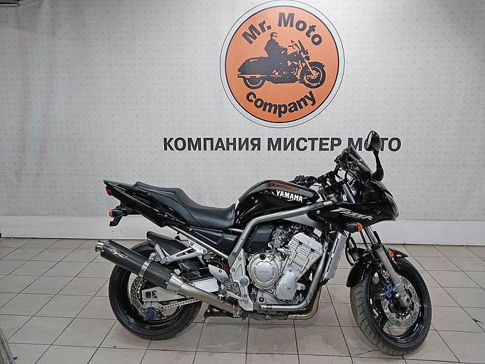 YAMAHA FZS1000