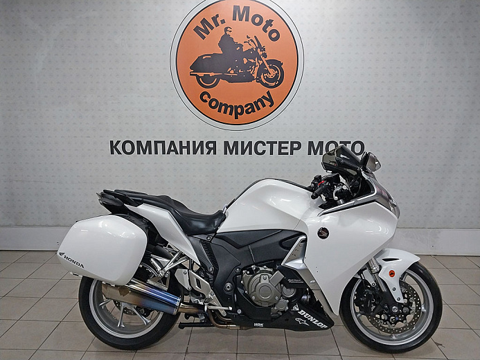 HONDA VFR1200F AT ABS