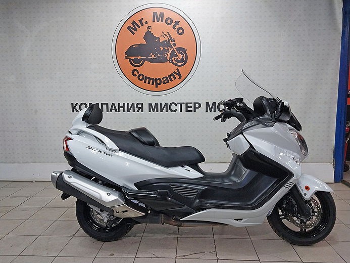 SUZUKI AN650 