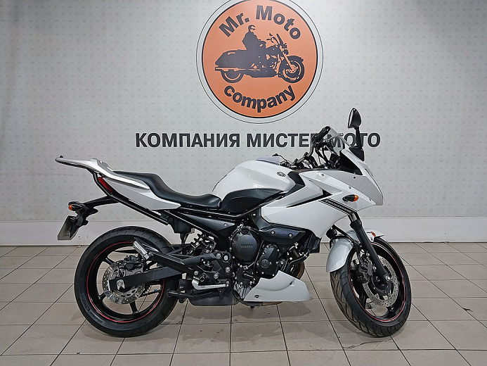 YAMAHA XJ6SA ABS