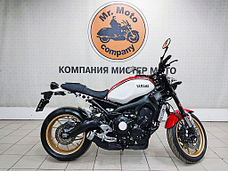 YAMAHA XSR900 ABS