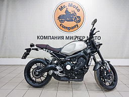 YAMAHA XSR900 ABS