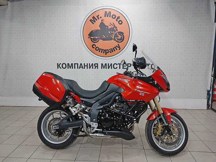 TRIUMPH TIGER