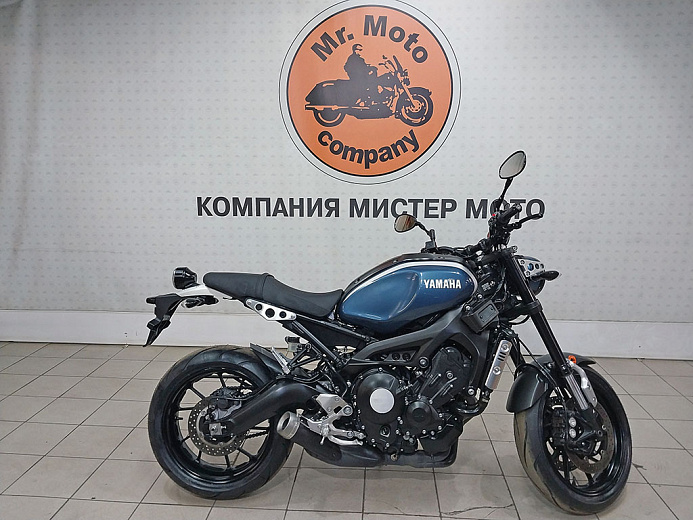 YAMAHA XSR900 ABS