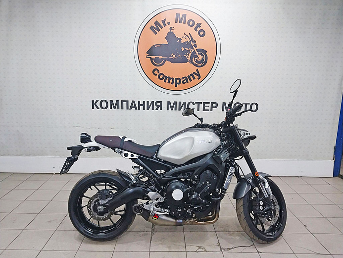 YAMAHA XSR900 ABS/TC