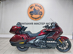 HONDA GL 1800 GOLD WING TOUR DCT
