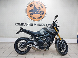 YAMAHA MT-09