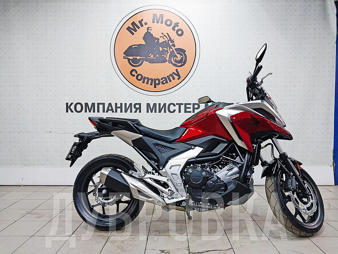 HONDA NC750X-3